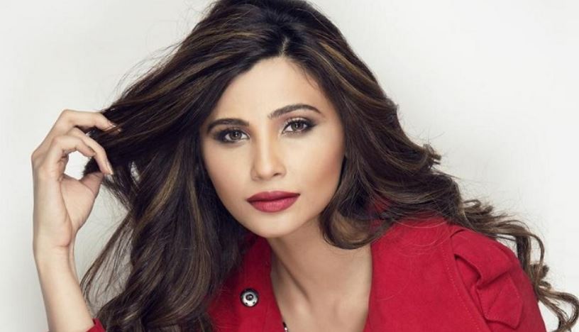 ‘বিয়ে না করেও আমি ঠিক আছি’ — ডেইজি শাহ
