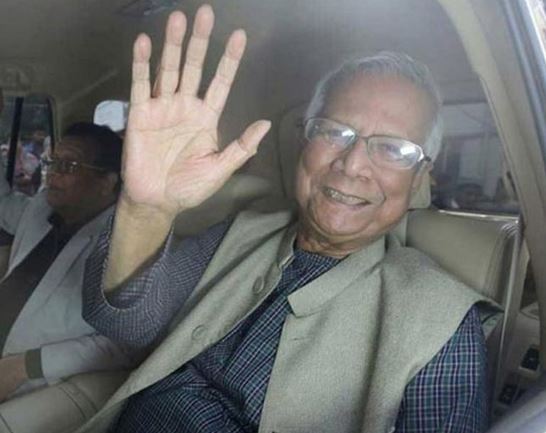 দেশে ফিরলেন প্রধান উপদেষ্টা