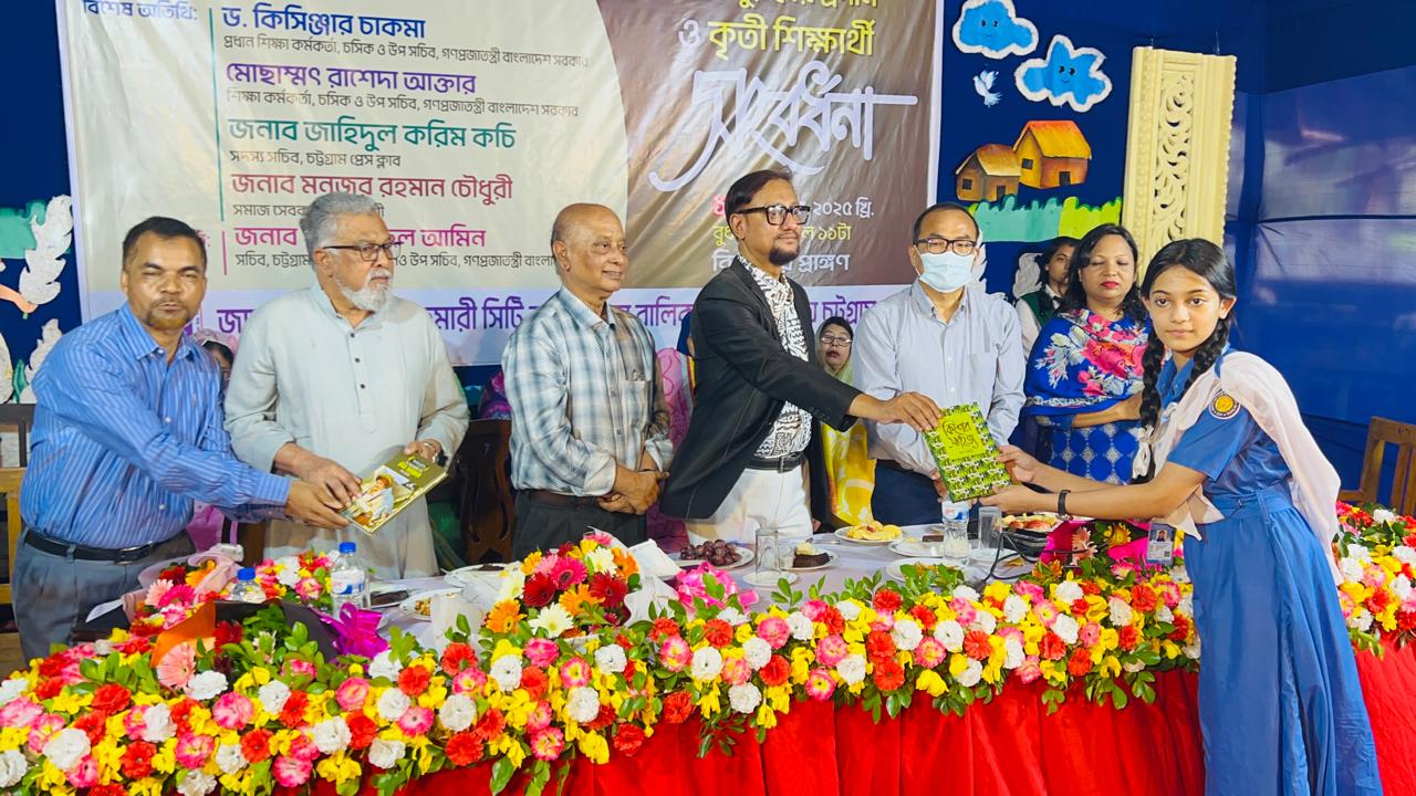 শিক্ষার বিকল্প নেই, নৈতিকতার ভিত্তিতেই হতে হবে আদর্শ মানুষ: মেয়র ডা. শাহাদাত হোসেন