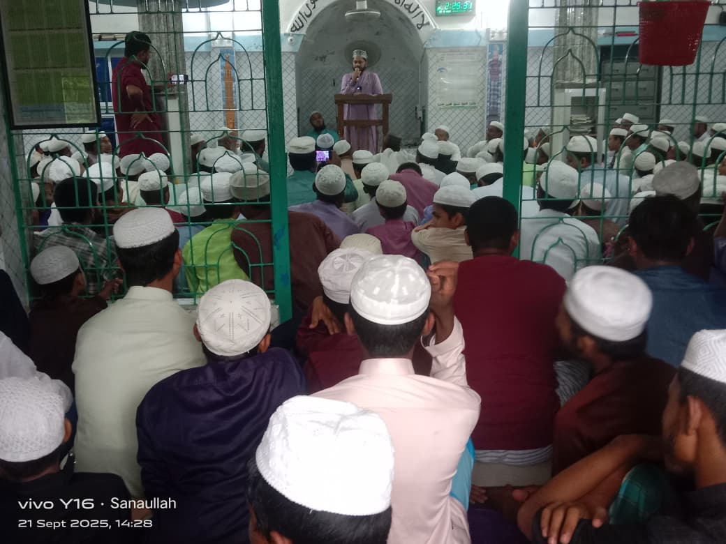 সন্দ্বীপে আলেমদের হৃদয় স্পর্শ করল আমজাদ হোসাইনের বক্তব্য