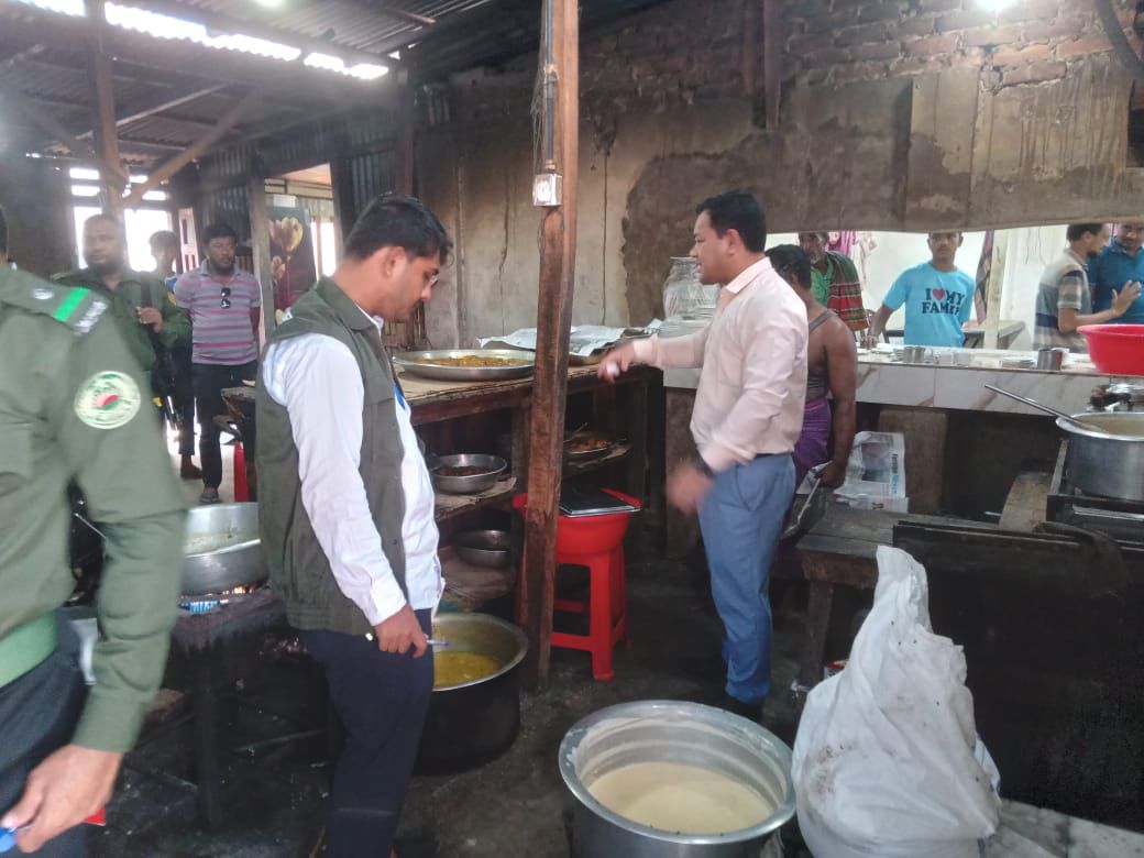 সন্দ্বীপে মোবাইল কোর্টে ৪ মামলায় ৩০,৫০০ টাকা জরিমানা আদায়