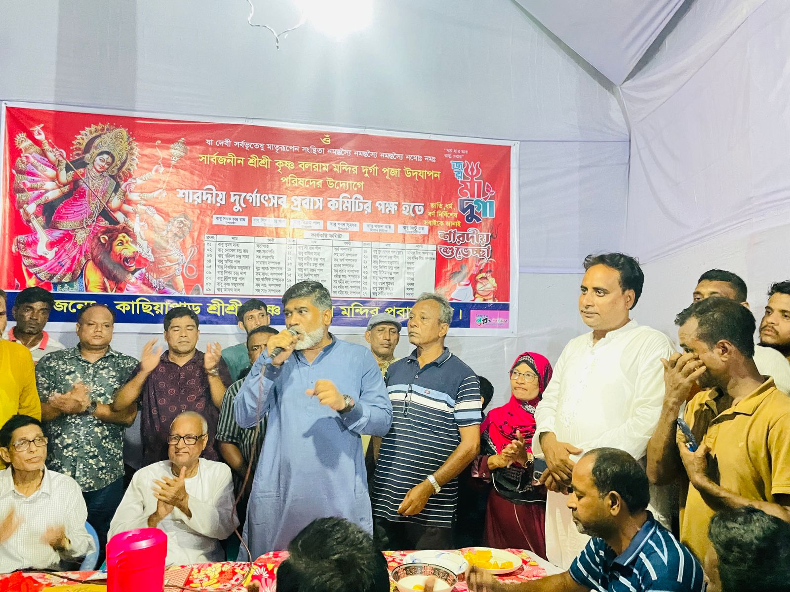   সন্দ্বীপে পূজা মণ্ডপে রফী উদ্দিন ফয়সালের শুভেচ্ছা বিনিময়