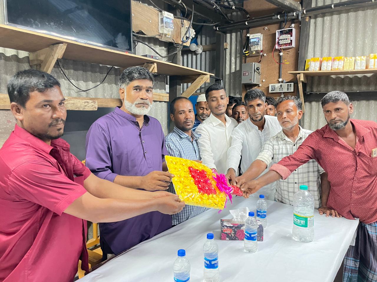  পূর্ব সন্দ্বীপ ট্রাকচালক ইউনিয়নের সঙ্গে রফী উদ্দিন ফয়সালের মতবিনিময়