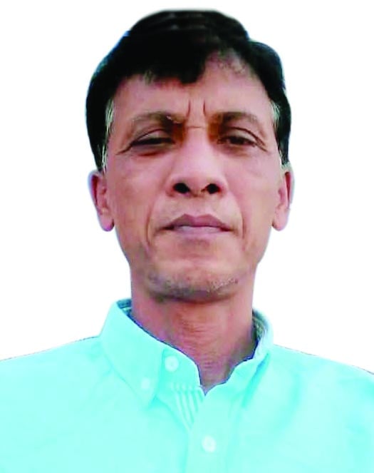 মধ্য সন্তোষপুর মাধ্যমিক স্কুলের এডহক  কমিটির সভাপতি কামাল উদ্দিন