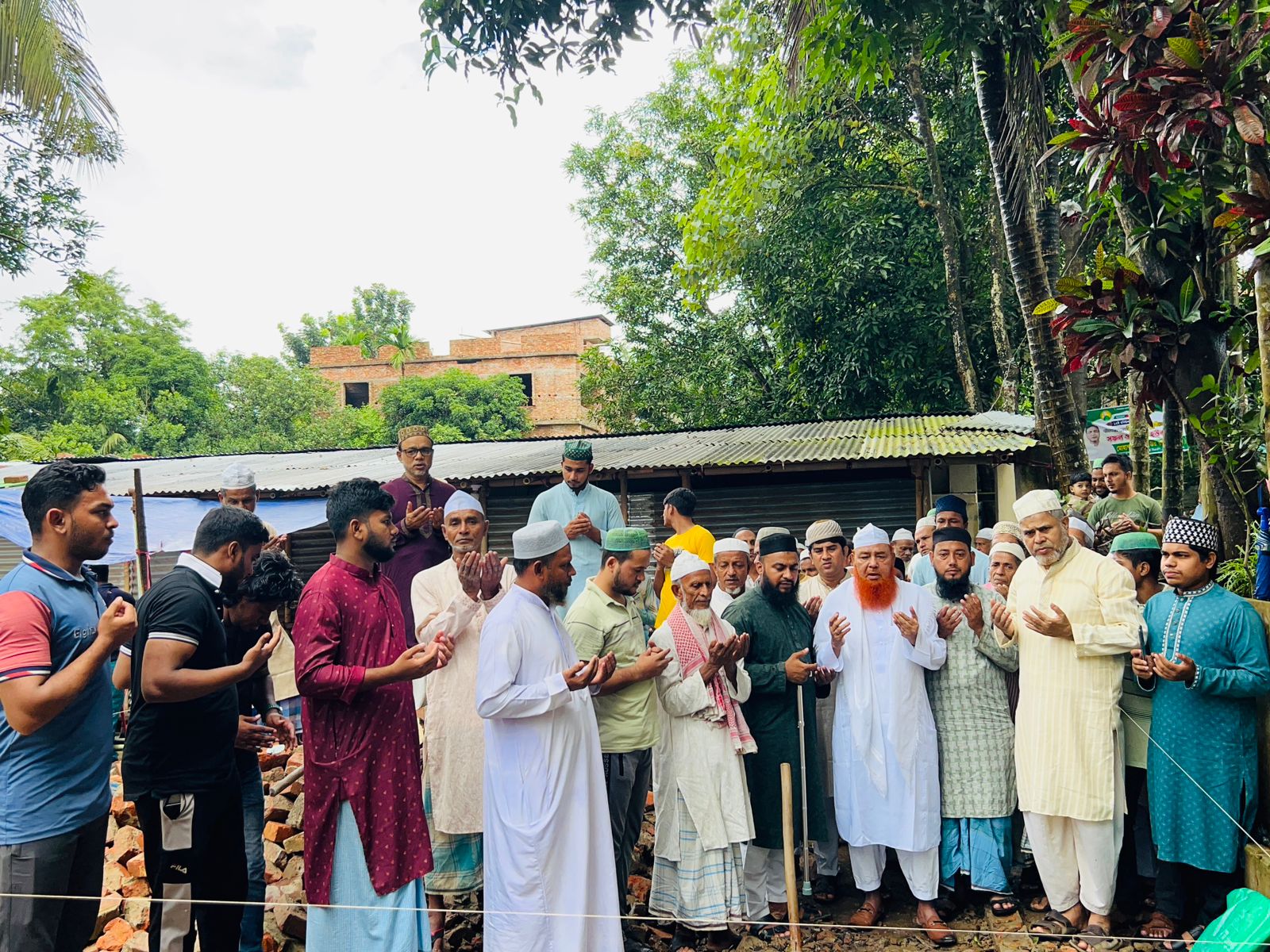 দক্ষিণপূর্ব দেওয়ান নগর মিঠাছড়ারকূল জামে মসজিদের পুনঃনির্মাণ উদ্বোধন