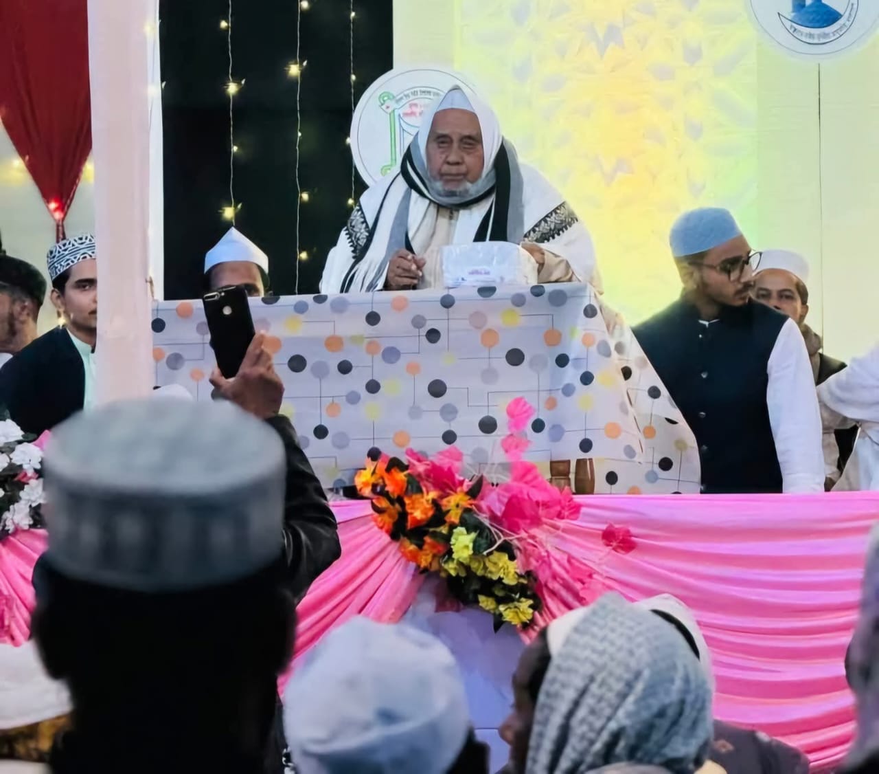 ফটিকছড়ির শফিকীয়া দরবার শরীফে পবিত্র ঈদে মিলাদুন্নবী (সা.) ও মাহফিল অনুষ্ঠিত