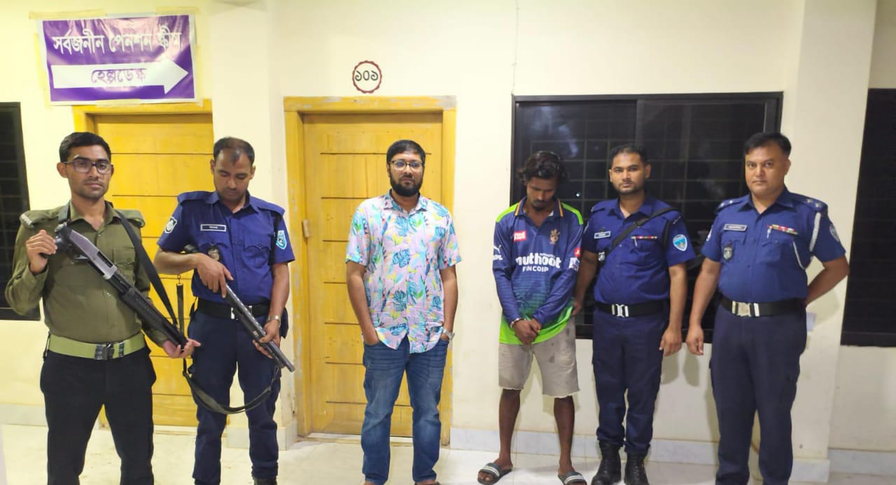 লামায় গাঁজা সেবনের দায়ে যুবকের ৬ মাসের কারাদণ্ড দিলেন: ইউএনও মো. মঈন উদ্দিন 